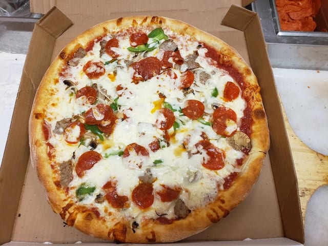 Vinnie's Special Pizza.